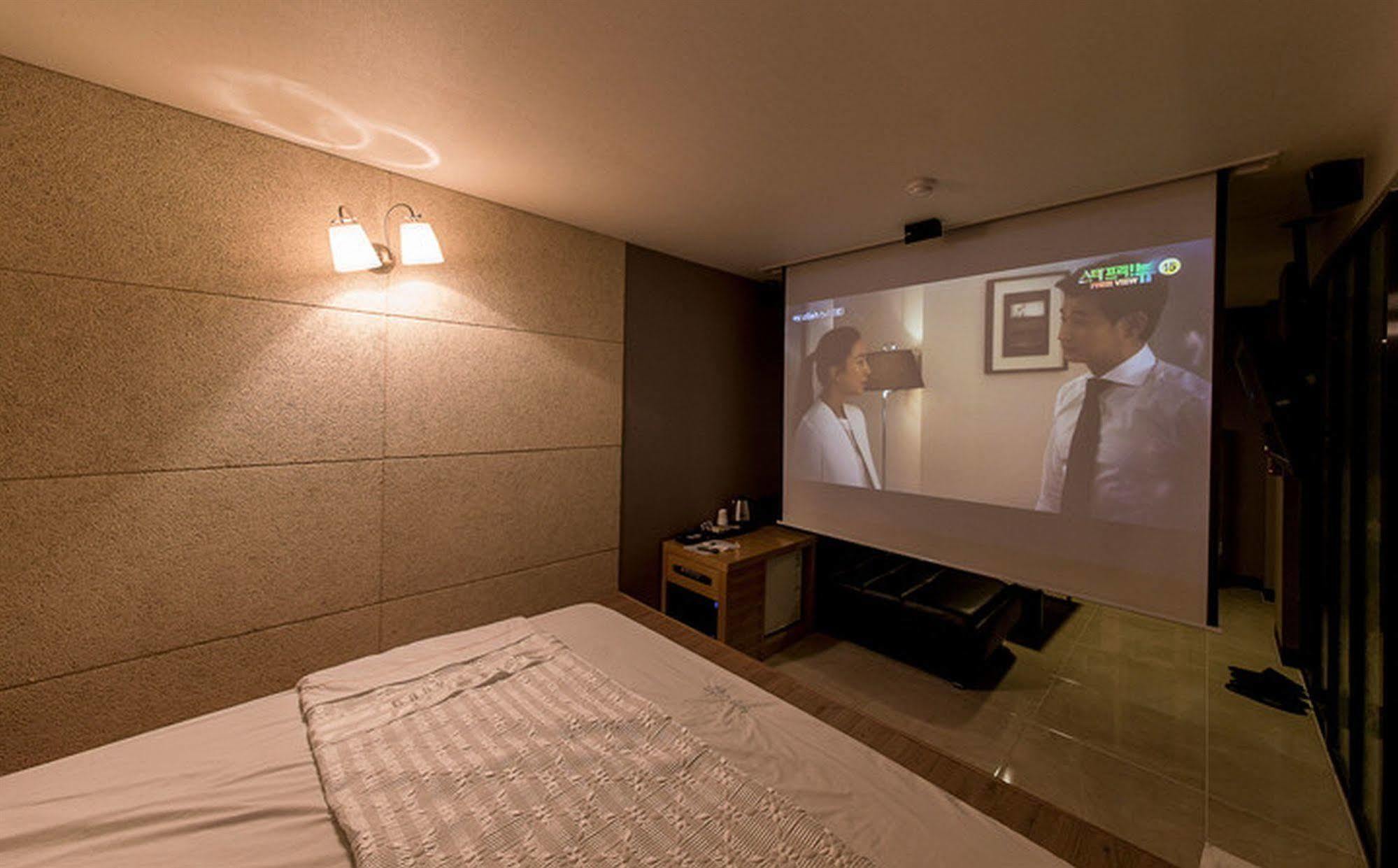 Haeundae Gary Cooper Hotel Busan Buitenkant foto